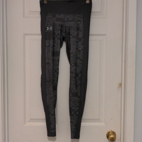UnderArmour Leggings - Picture 2 of 9